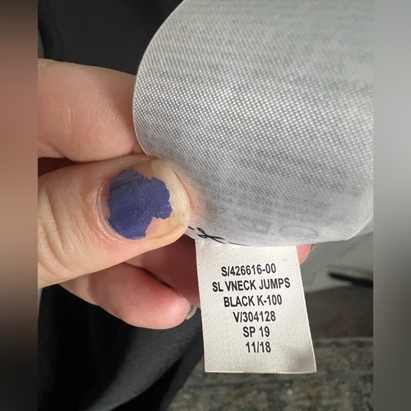 Banana Republic Black V Neck Jumpsuit Medium - Picture 9 of 10